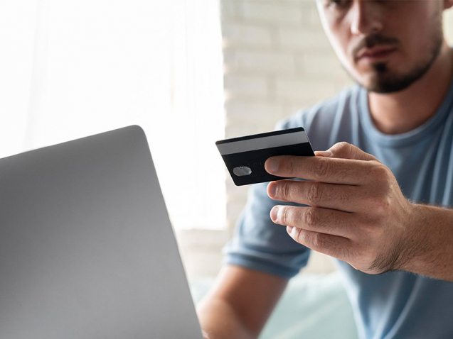 debit-card-and-credit-card